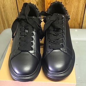Steve madden frosting